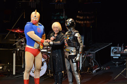 “アニソン界の超人”串田アキラ、デビュー50周年記念公演を開催 半世紀を凝縮したライブレポ 画像